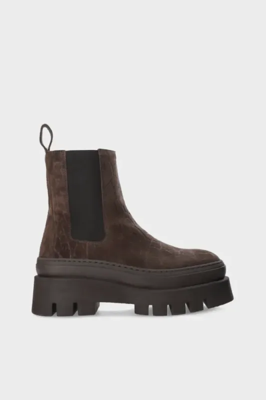 CPH686 Croco suede chocolate