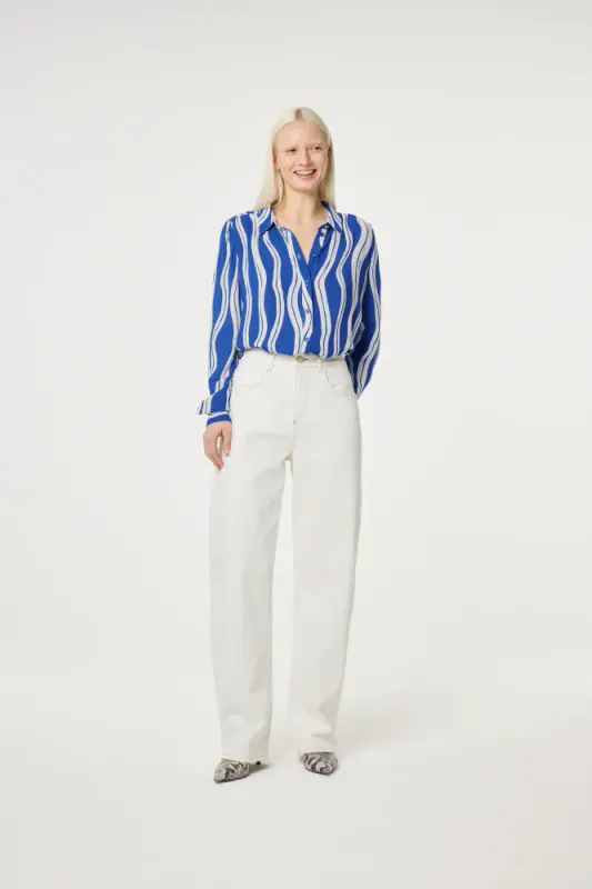 Coco Blouse Cozy White/ Cobalt Bluse Fabienne Chapot